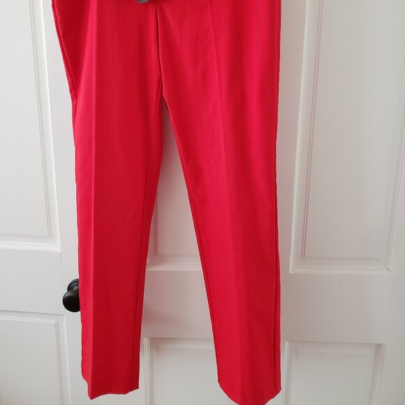 Fantastic Red Joseph Ribkoff Pantsuit with Tulip Sleeves - Picture 6 of 6